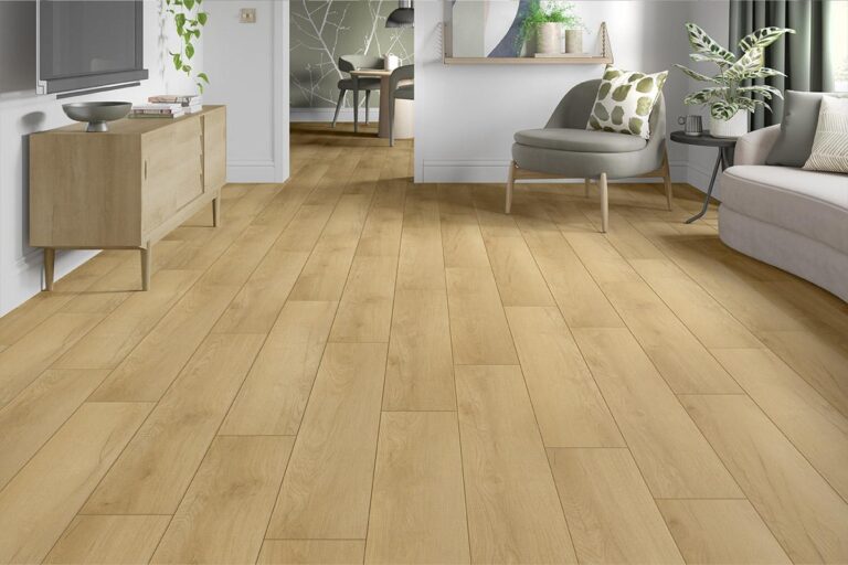 Life_Classic_Oak_Luxury_Rigid_Core_Click_Vinyl_Flooring_01_retail_2000x2000